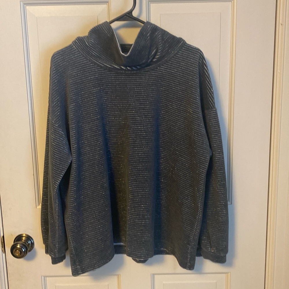 T by Talbots shimmery grey striped shirt size XLP. Like new condition.